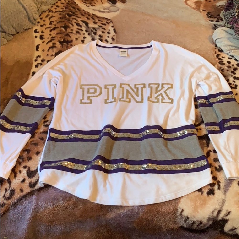 Long-sleeve t shirt